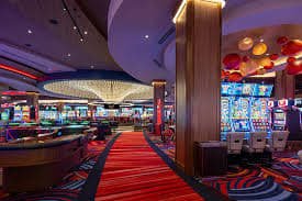 Studio live casino alexsistogel dengan peralatan multi-kamera profesional dan dealer bersertifikat